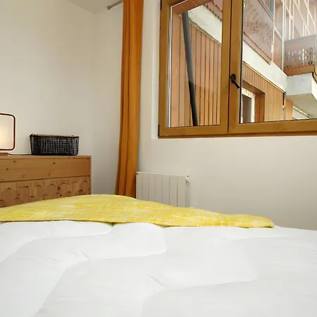 Apartment Marmotte 406 *